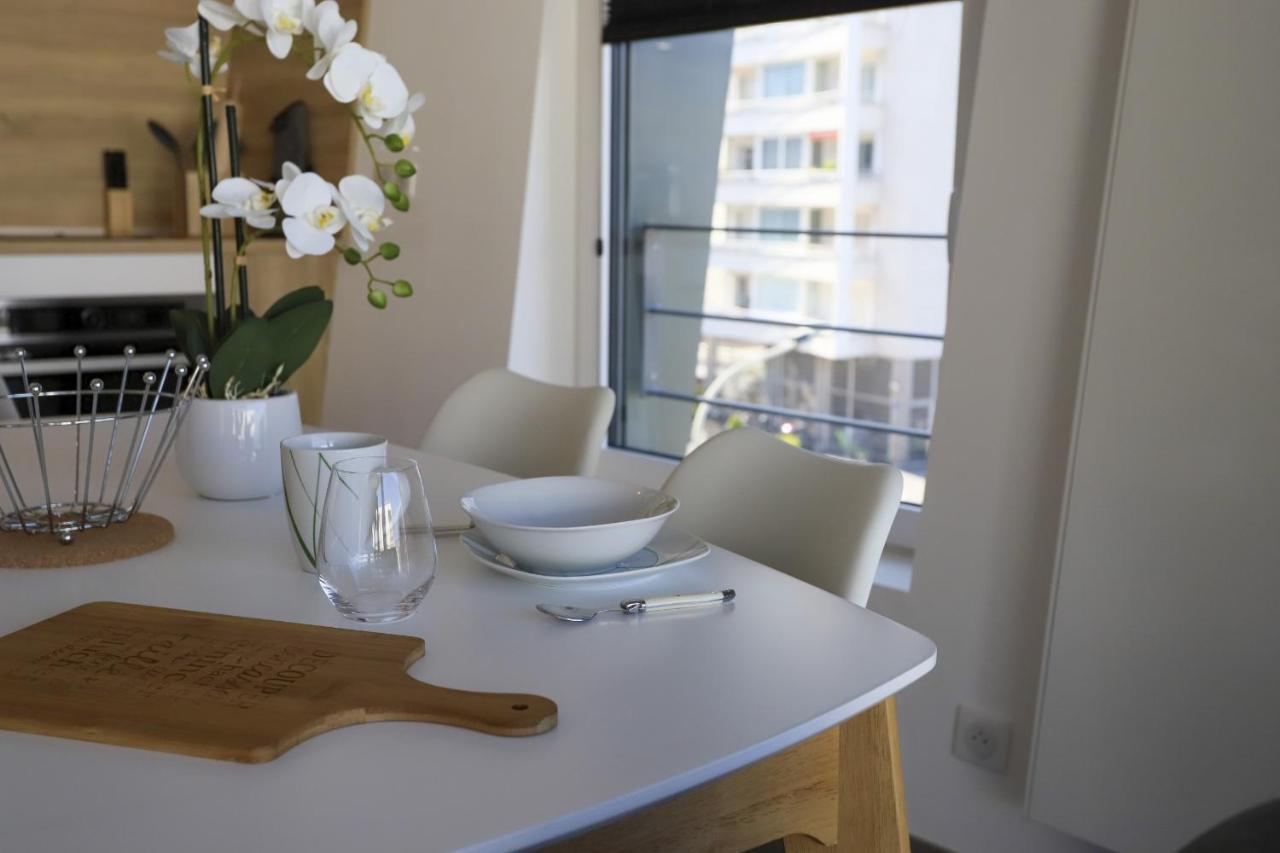 La Plume Vue Lac 3 Etoiles - Garage Prive, Secteur Recherche, Moderne & Tout Equipe, 6 Personnes Annecy Exterior photo